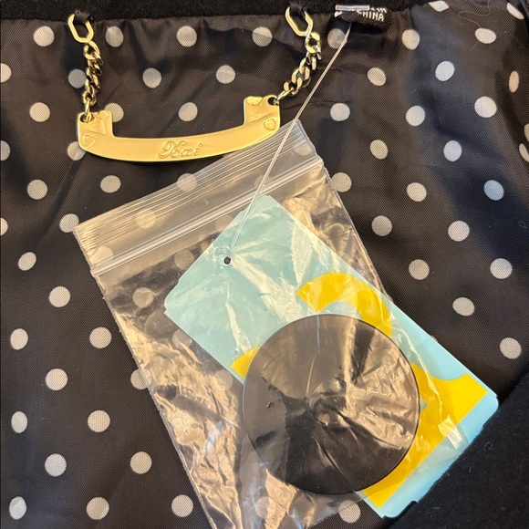 Forever 21 wool shawl/cape - Picture 14 of 14